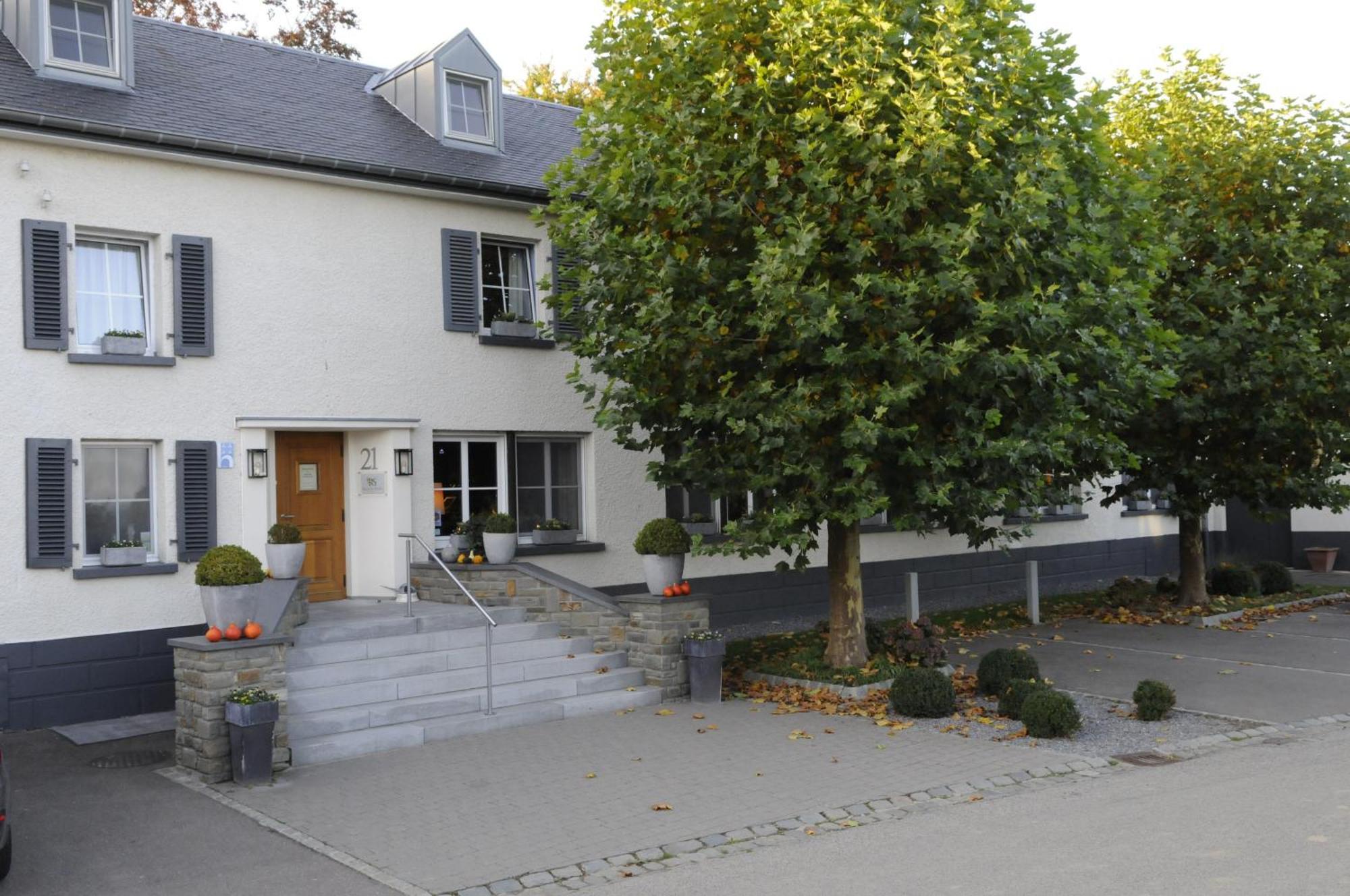 Hotel Manoir Kasselslay Clervaux Esterno foto